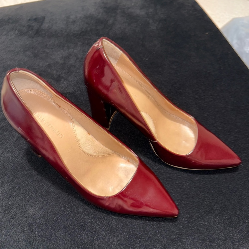Banana Republic Deep Red Heels